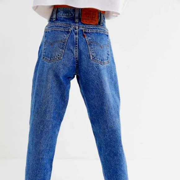 Vintage Levi's 550 Jeans - Picture 2 of 7